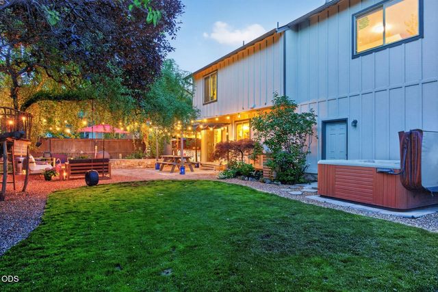 20696 Barton Crossing Way, Bend, OR 97701
