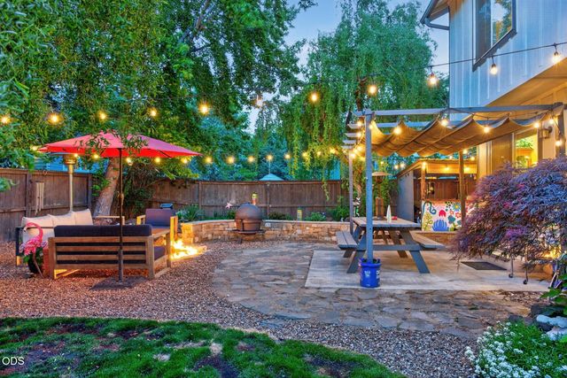 20696 Barton Crossing Way, Bend, OR 97701