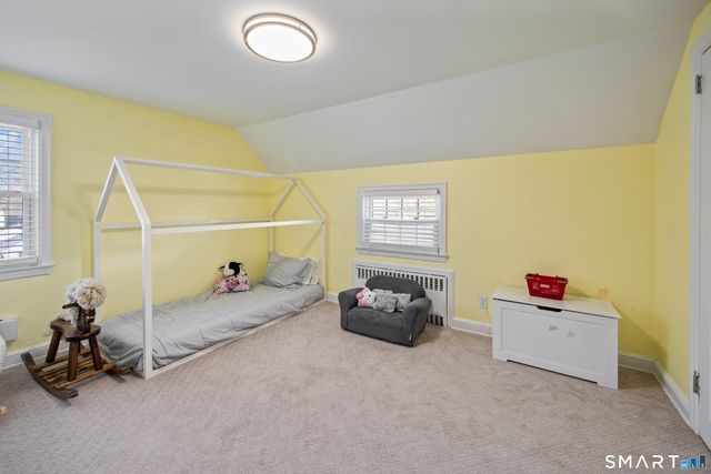 28 Woodmere Road, West Hartford, CT 06119