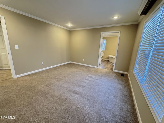 2210 Carter Street, Big Stone Gap, VA 24219