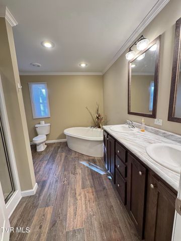 2210 Carter Street, Big Stone Gap, VA 24219