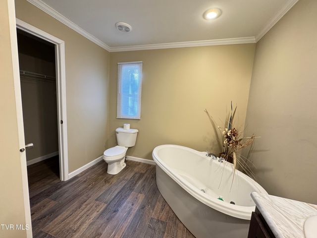 2210 Carter Street, Big Stone Gap, VA 24219