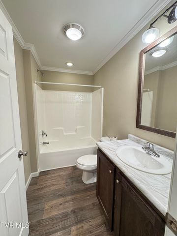 2210 Carter Street, Big Stone Gap, VA 24219