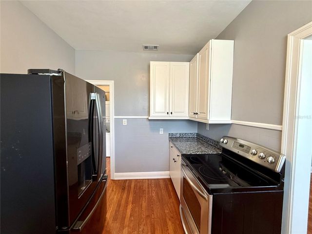 2323 W NORTH B STREET, Tampa, FL 33609