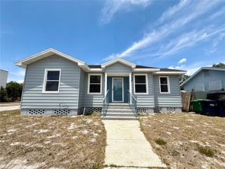 2323 W NORTH B STREET, Tampa, FL 33609