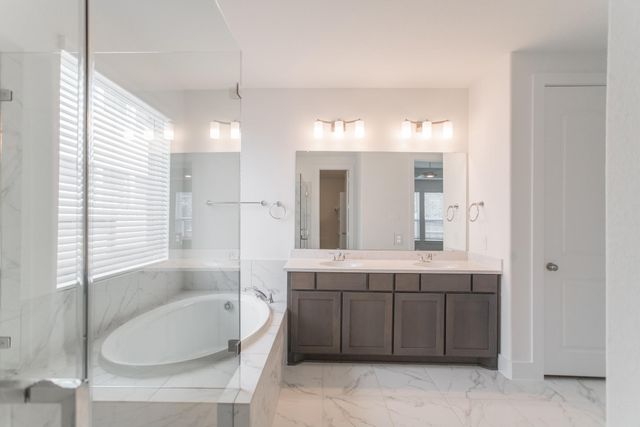 24903 Berwick Bay Court, Tomball, TX 77375