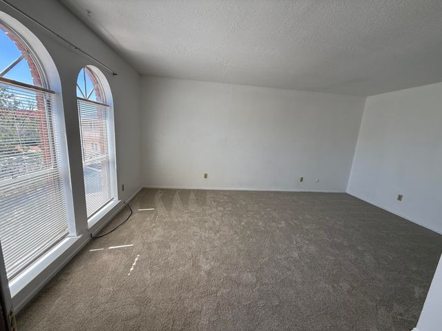 12205 Eric Court NE C, Albuquerque, NM 87112