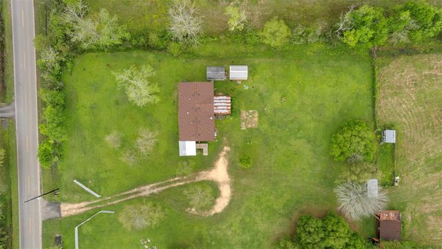 1001 E Stroker Road, Crosby, TX 77532