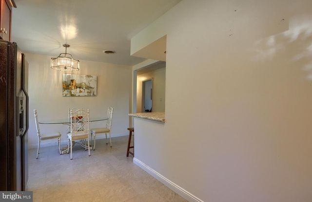 5640 CHAMBERS HILL RD, Harrisburg, PA 17111