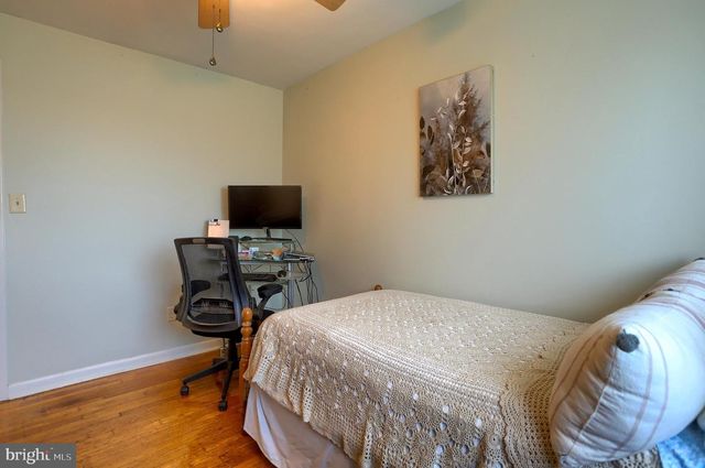 5640 CHAMBERS HILL RD, Harrisburg, PA 17111