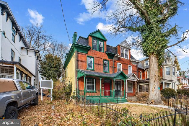 147 W HARVEY ST, Philadelphia, PA 19144