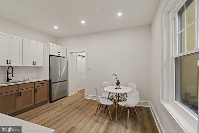 147 W HARVEY ST, Philadelphia, PA 19144