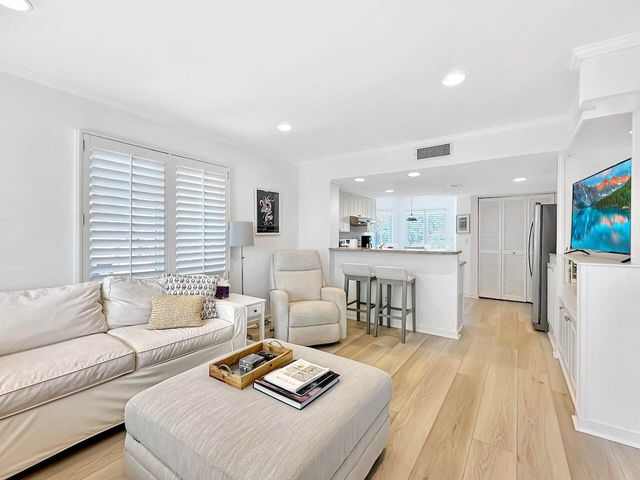 8500 Palmetto Drive 201 H, Isle Of Palms, SC 29451