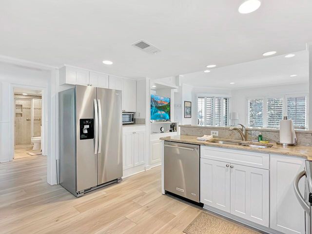 8500 Palmetto Drive 201 H, Isle Of Palms, SC 29451