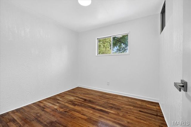 1050 Ozment Drive, Florissant, MO 63033