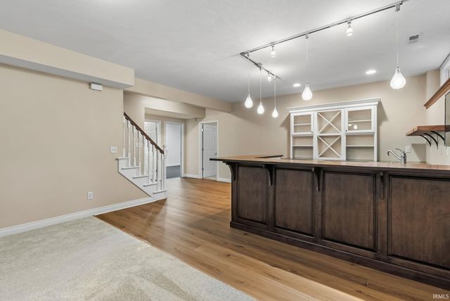 9622 Stowaway Cove, Fort Wayne, IN 46835
