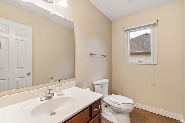 9622 Stowaway Cove, Fort Wayne, IN 46835