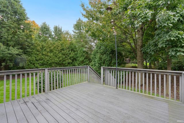 9622 Stowaway Cove, Fort Wayne, IN 46835