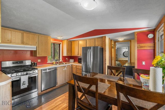 809 Cape Avenue, Bozeman, MT 59715