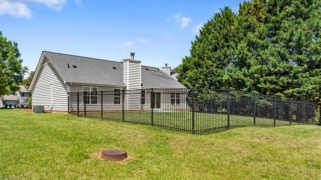 4426 Deacon Court, High Point, NC 27265