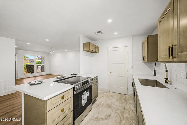 19003 N 134TH Drive, Sun City West, AZ 85375
