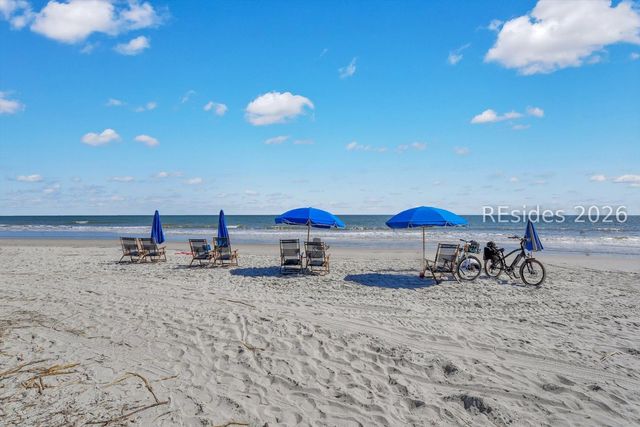 40 Folly Field Rd Apt E1, Hilton Head Island, SC 29928