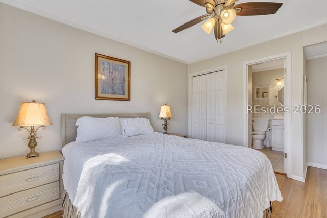 40 Folly Field Rd Apt E1, Hilton Head Island, SC 29928