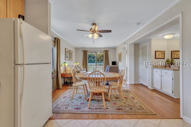 40 Folly Field Rd Apt E1, Hilton Head Island, SC 29928