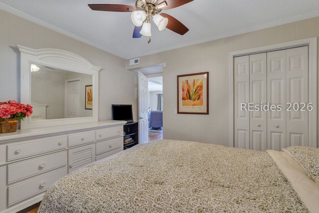 40 Folly Field Rd Apt E1, Hilton Head Island, SC 29928
