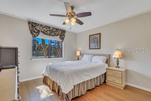 40 Folly Field Rd Apt E1, Hilton Head Island, SC 29928