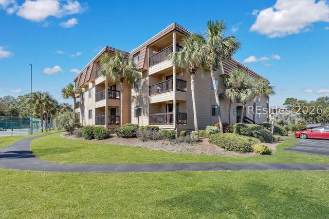 40 Folly Field Rd Apt E1, Hilton Head Island, SC 29928