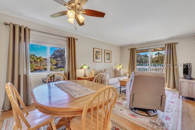 40 Folly Field Rd Apt E1, Hilton Head Island, SC 29928