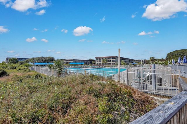 40 Folly Field Rd Apt E1, Hilton Head Island, SC 29928