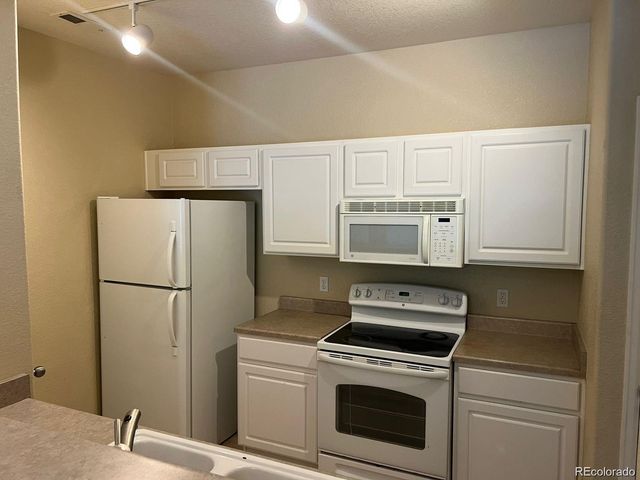5255 Memphis Street 712, Denver, CO 80239