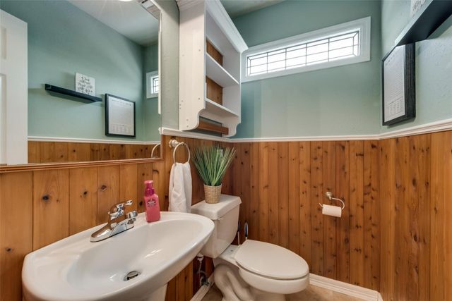 614 W 4th Street, Justin, TX 76247