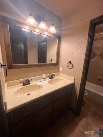 6711 University Village Way, Killeen, TX 76549