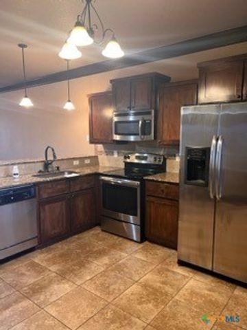 6711 University Village Way, Killeen, TX 76549