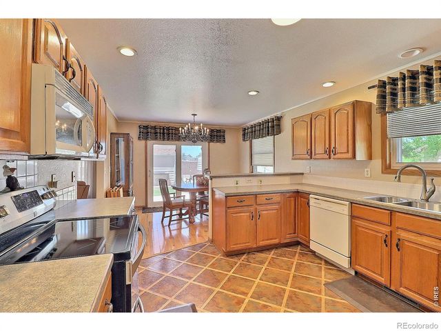 4207 W 30th Street, Greeley, CO 80634