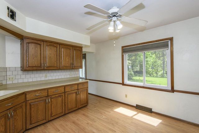 8954 N Silver Brook LANE, Brown Deer, WI 53223