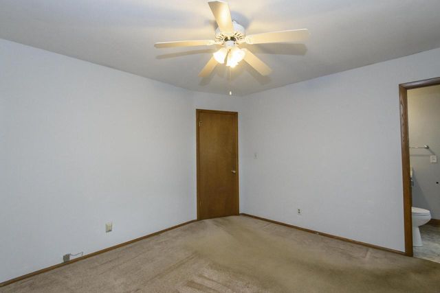 8954 N Silver Brook LANE, Brown Deer, WI 53223