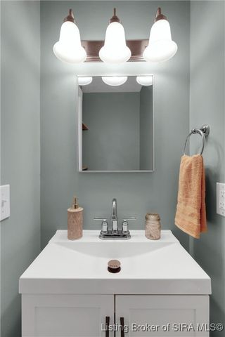 779 Yenowine Lane, Georgetown, IN 47122