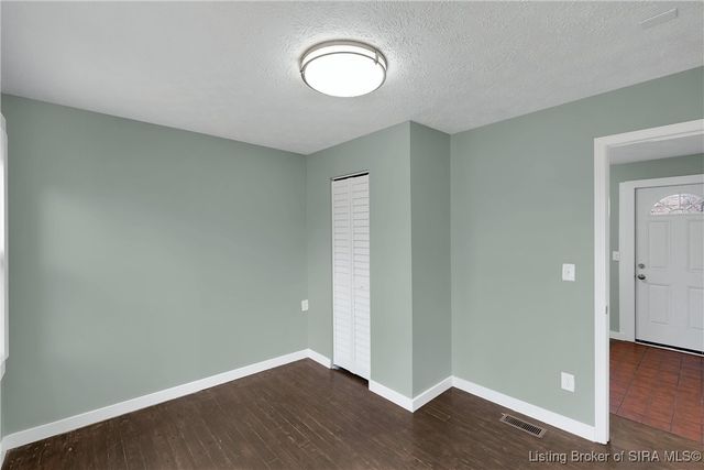 779 Yenowine Lane, Georgetown, IN 47122