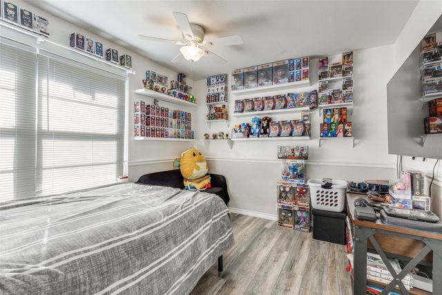 1304 S Hatcher Street, Decatur, TX 76234