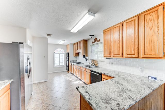 2004 Saber Court, League City, TX 77573