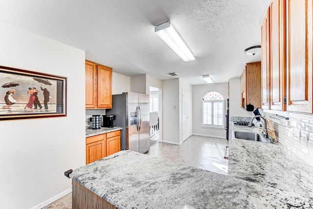 2004 Saber Court, League City, TX 77573