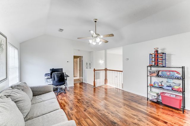 2004 Saber Court, League City, TX 77573