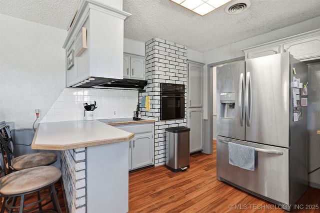 4042 3rd NE, Ardmore, OK 73401