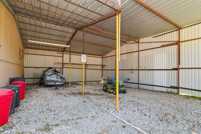 4042 3rd NE, Ardmore, OK 73401