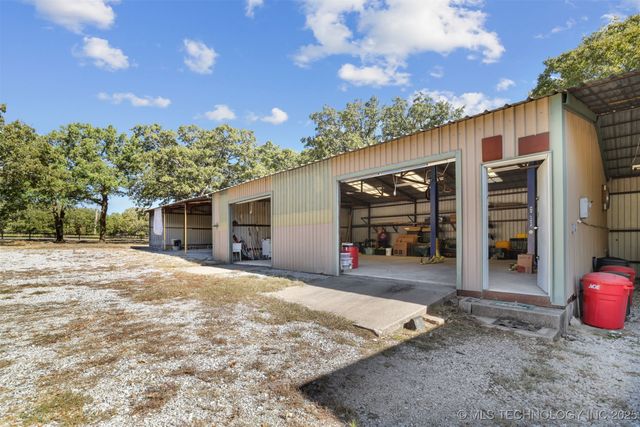 4042 3rd NE, Ardmore, OK 73401