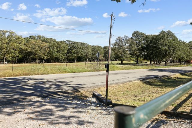 4042 3rd NE, Ardmore, OK 73401